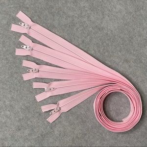 All Purpose Polyester Zipper Bundle (21 1/2”)